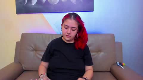 Estefani  online show from 01/06/25, 02:58