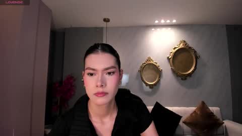 Call me Nia  online show from 03/17/26, 02:49