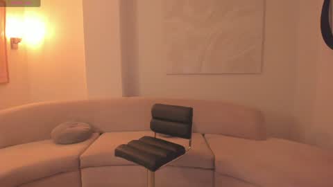 Snapshot of niasalvatore chatting on 07/11/26, 04:43 Call me Nia online show from 07/11/26, 04:43