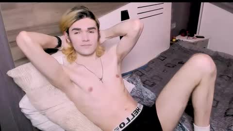 Snapshot of nic_ky chatting on 03/12/26, 03:29 Nick PVT is open FanslyTwitter - Nic kycb online show from 03/12/26, 03:29