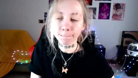 nica_kawaii online show from 04/09/26, 06:41