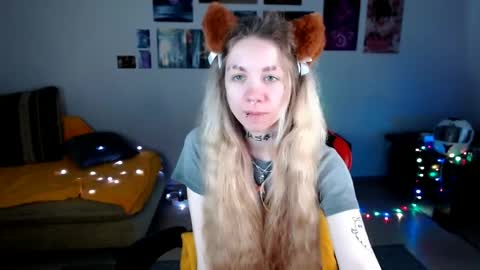 Snapshot of nica_kawaii chatting on 05/15/26, 01:29 nica_kawaii online show from 05/15/26, 01:29