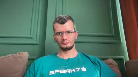 nicck_990 online show from 04/28/26, 06:51