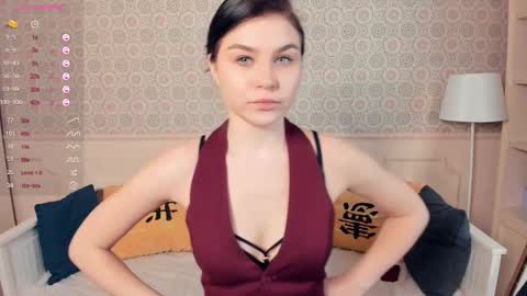 Snapshot of nice_kisss chatting on 02/10/25, 07:36 Alice online show from 02/10/25, 07:36