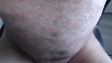 Snapshot of nice_manxx chatting on 12/17/24, 12:33 Ronald online show from 12/17/24, 12:33