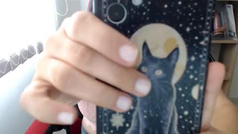 Snapshot of nice_saraa chatting on 10/08/25, 01:31 sara online show from 10/08/25, 01:31