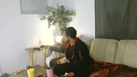 Snapshot of niceandsavvy chatting on 12/21/25, 05:36 NICE AND SAVVY online show from 12/21/25, 05:36