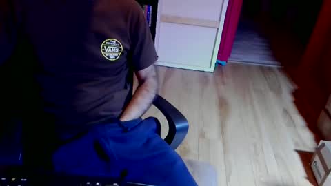 nicecck24 online show from 12/02/24, 05:37