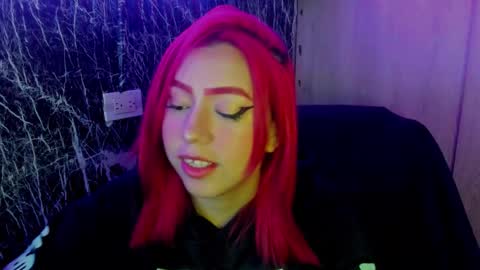 Michell  online show from 11/06/25, 03:18
