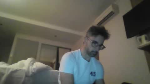 nicefrenchguy79 online show from 11/20/25, 06:24