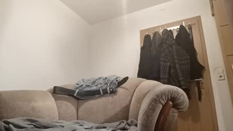 Snapshot of nicefuck0077 chatting on 01/09/25, 12:03 nicefuck0077 online show from 01/09/25, 12:03