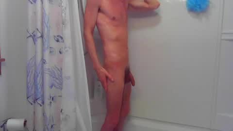 Snapshot of niceguyandrew chatting on 02/02/25, 10:06 Andrew online show from 02/02/25, 10:06