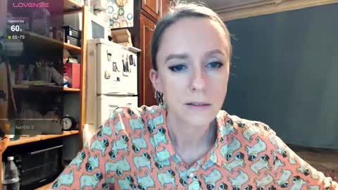 Kathrine online show from 11/08/25, 07:23