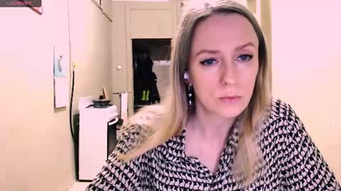 Snapshot of nicekat chatting on 07/03/26, 06:03 Kathrine online show from 07/03/26, 06:03