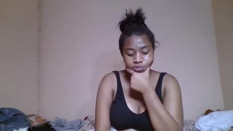 nicelly01 online show from 05/31/26, 06:20