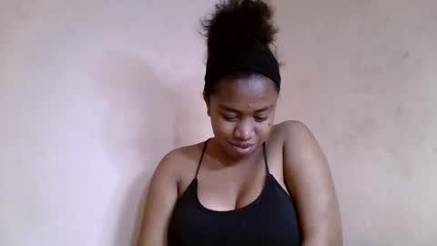 Snapshot of nicelly01 chatting on 07/02/26, 06:14 nicelly01 online show from 07/02/26, 06:14