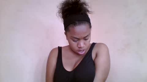 Snapshot of nicelly01 chatting on 07/03/26, 07:26 nicelly01 online show from 07/03/26, 07:26