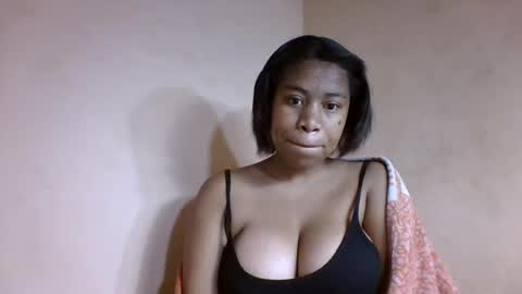 Snapshot of nicelly01 chatting on 07/09/26, 10:58 nicelly01 online show from 07/09/26, 10:58