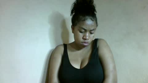 Snapshot of nicelly01 chatting on 07/14/26, 10:26 nicelly01 online show from 07/14/26, 10:26