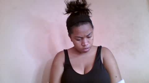 Snapshot of nicelly01 chatting on 07/16/26, 06:30 nicelly01 online show from 07/16/26, 06:30
