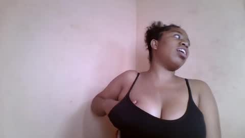 Snapshot of nicelly01 chatting on 07/24/26, 07:50 nicelly01 online show from 07/24/26, 07:50