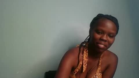 Snapshot of nicely_spiced chatting on 12/13/25, 07:53 nicely_spiced online show from 12/13/25, 07:53