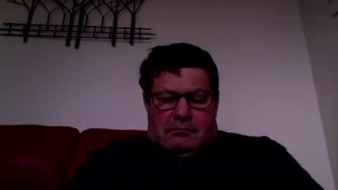 Keith999 online show from 10/26/25, 03:40