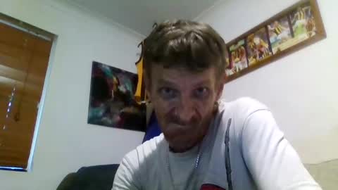 Snapshot of niceozziecockxxx chatting on 03/13/26, 11:22 Sexiishaine online show from 03/13/26, 11:22