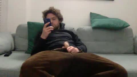 Snapshot of nicepim chatting on 10/03/25, 09:12 nicepim online show from 10/03/25, 09:12