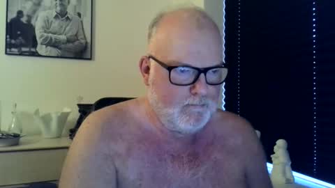 Snapshot of nicexxdane chatting on 05/11/26, 03:56 nicexxdane online show from 05/11/26, 03:56