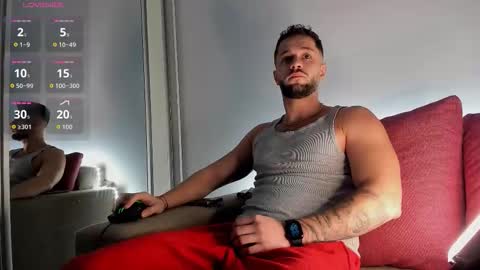 Snapshot of nicholassx chatting on 10/21/25, 03:07 Nicholassx online show from 10/21/25, 03:07