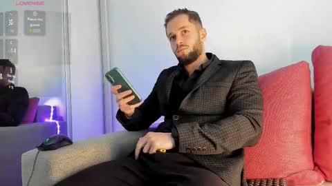 Snapshot of nicholassx chatting on 11/09/25, 10:35 Nicholassx online show from 11/09/25, 10:35