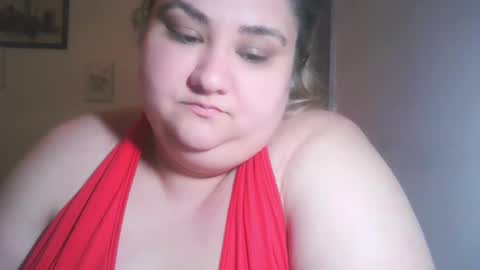 Snapshot of nicholle chatting on 03/01/25, 02:15 Nicholle online show from 03/01/25, 02:15