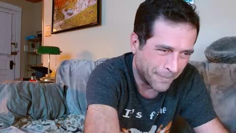 Snapshot of nichous77 chatting on 12/12/24, 12:59 Nick online show from 12/12/24, 12:59