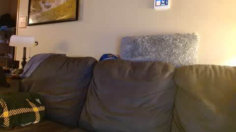 Snapshot of nichous77 chatting on 09/13/25, 11:59 Nick online show from 09/13/25, 11:59