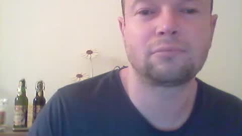 nick1990b online show from 02/25/25, 05:58