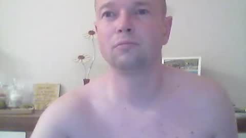 nick1990b online show from 10/20/25, 05:35