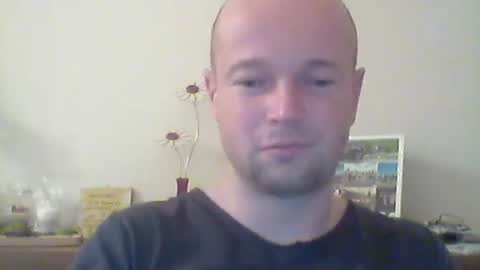 nick1990b online show from 10/22/25, 05:24