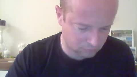 Snapshot of nick1990b chatting on 05/20/26, 06:36 nick1990b online show from 05/20/26, 06:36