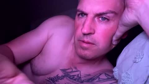 Snapshot of nick578320 chatting on 11/19/25, 02:06 nick578320 online show from 11/19/25, 02:06