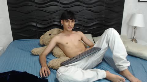 Nick online show from 12/22/24, 01:01