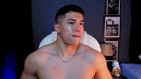 Snapshot of nick_fenix chatting on 09/23/25, 06:27 nick fenix online show from 09/23/25, 06:27