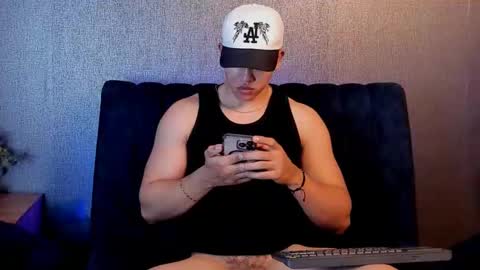 Snapshot of nick_fenix chatting on 10/16/25, 05:30 nick fenix online show from 10/16/25, 05:30