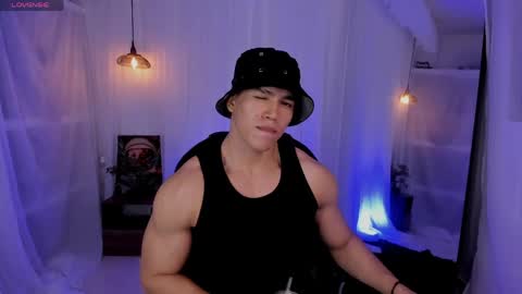 nick fenix online show from 05/21/26, 03:13