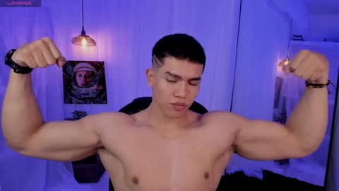 nick fenix online show from 06/08/26, 03:18