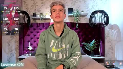 Nick  online show from 12/22/25, 12:13