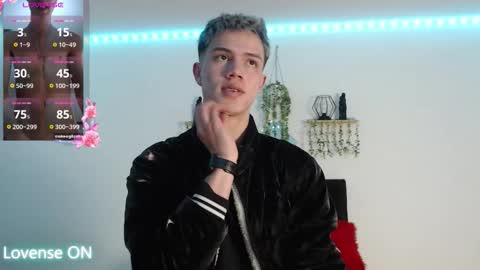 Nick  online show from 03/30/26, 01:01