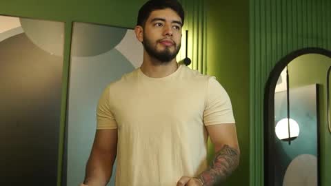Snapshot of nick_vans chatting on 09/12/25, 12:27 Jhohan online show from 09/12/25, 12:27
