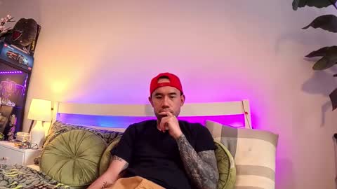 Snapshot of nickboiixx chatting on 09/09/25, 02:49 Nickboiix UK online show from 09/09/25, 02:49