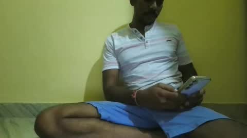 vicky online show from 05/10/26, 05:40